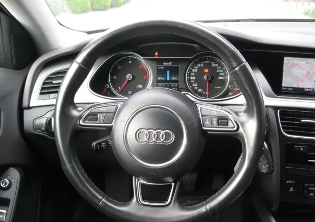 AUDI A4 Avant 2.0 TDI