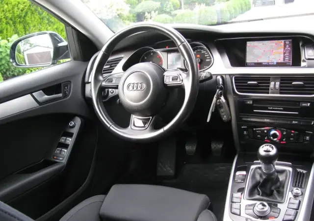 AUDI A4 Avant 2.0 TDI