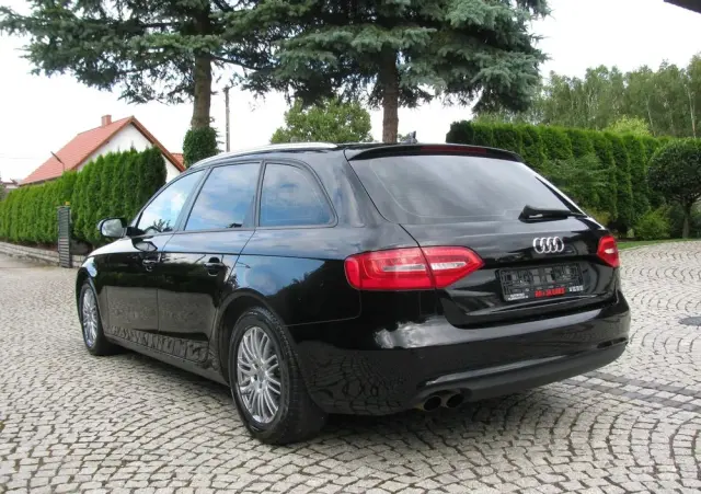 AUDI A4 Avant 2.0 TDI