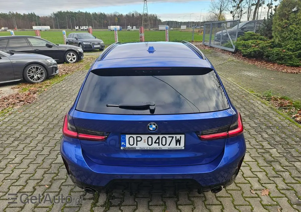 BMW Seria 3 320d xDrive M Sport Shadow