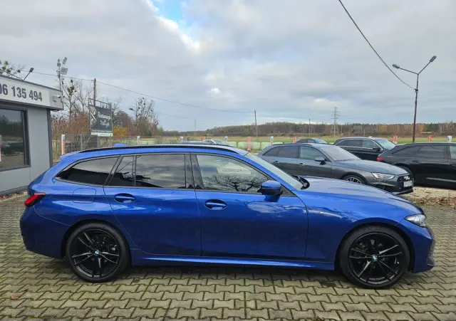 BMW Seria 3 320d xDrive M Sport Shadow