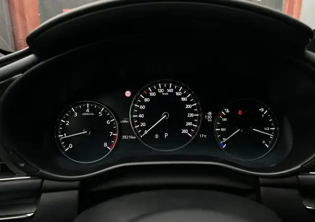 MAZDA 3 2.0 mHEV Kanjo