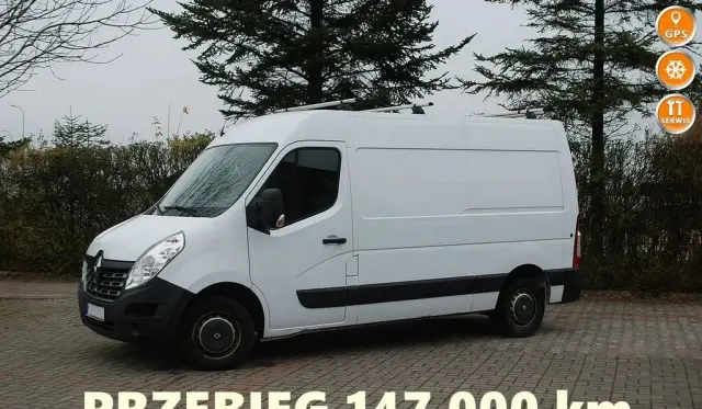 RENAULT Master 