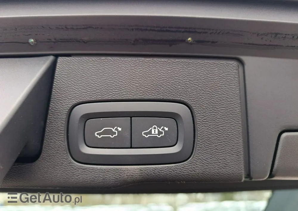 VOLVO XC 60 B4 D AWD Plus Bright