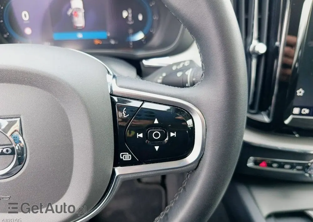 VOLVO XC 60 B4 D AWD Plus Bright