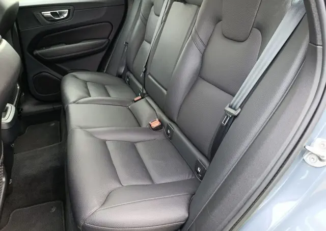 VOLVO XC 60 B4 D AWD Plus Bright