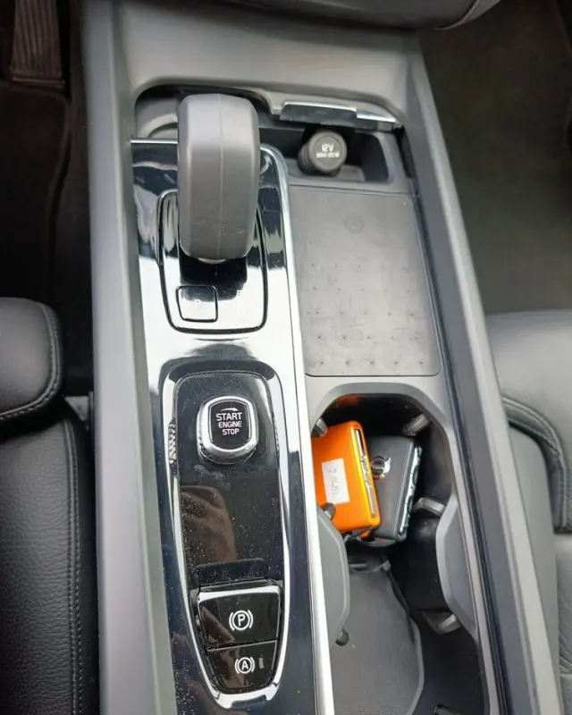 VOLVO XC 60 B4 D AWD Plus Bright