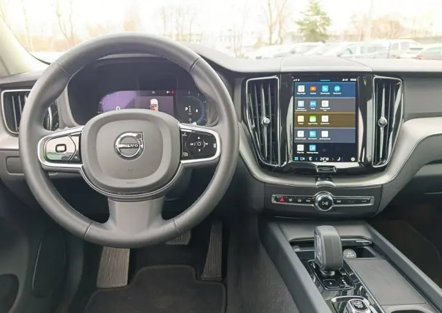 VOLVO XC 60 B4 D AWD Plus Bright