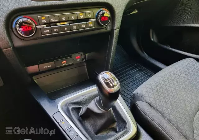 KIA Ceed 1.4 T-GDI L