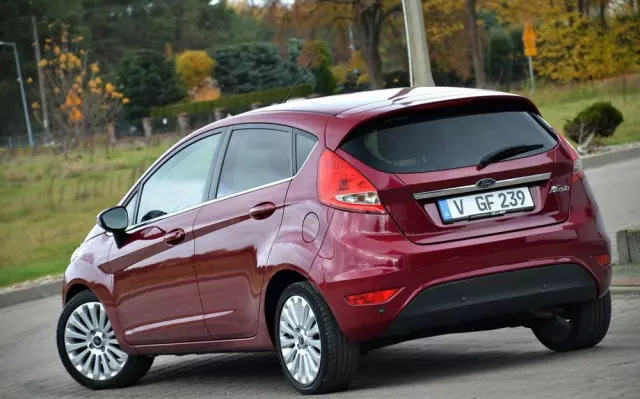 FORD Fiesta 