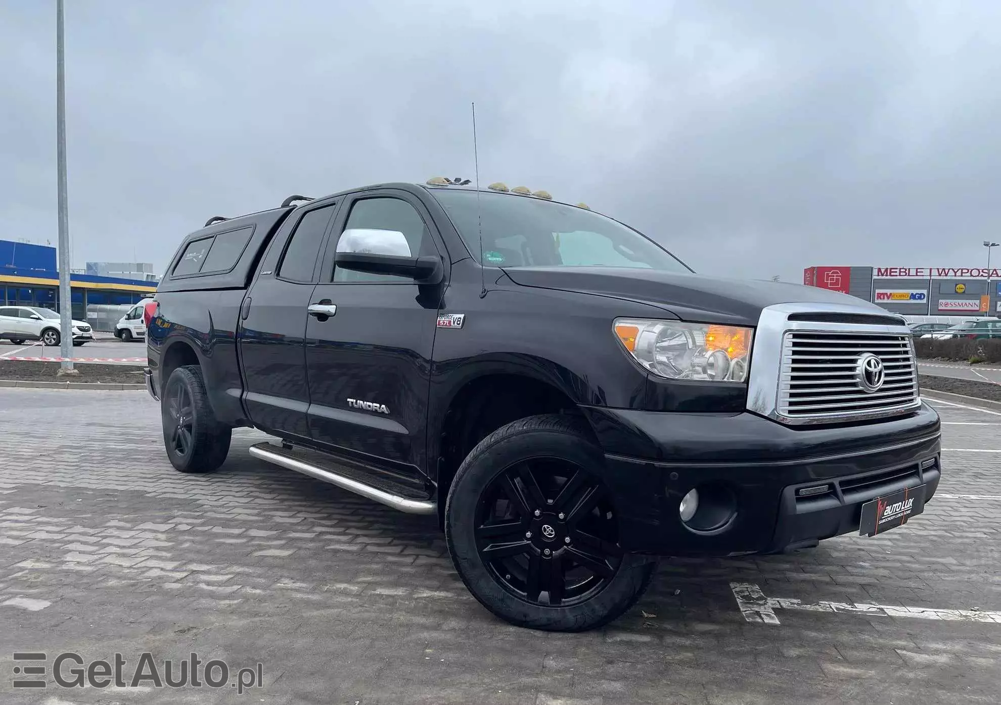 TOYOTA Tundra 5.7 4x4 Double Cab Limited