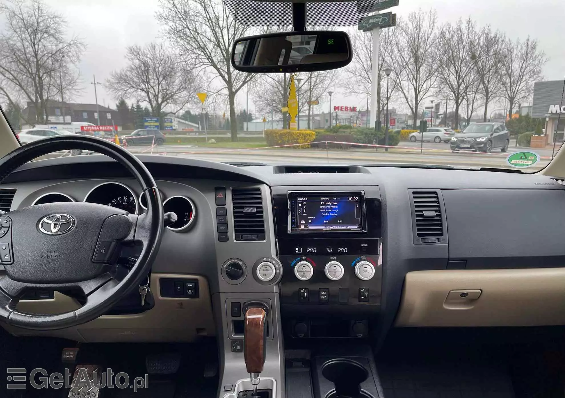 TOYOTA Tundra 5.7 4x4 Double Cab Limited