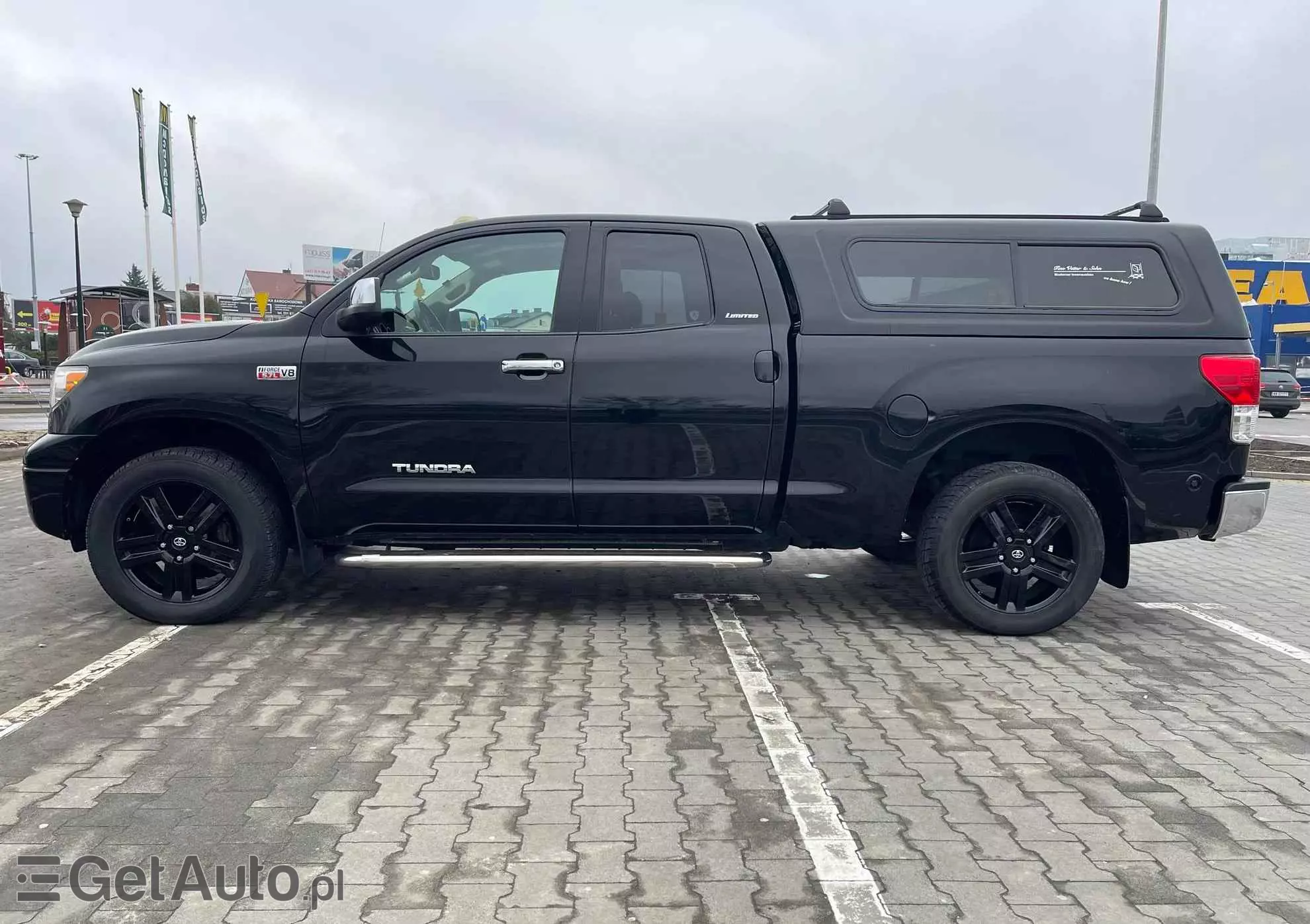 TOYOTA Tundra 5.7 4x4 Double Cab Limited