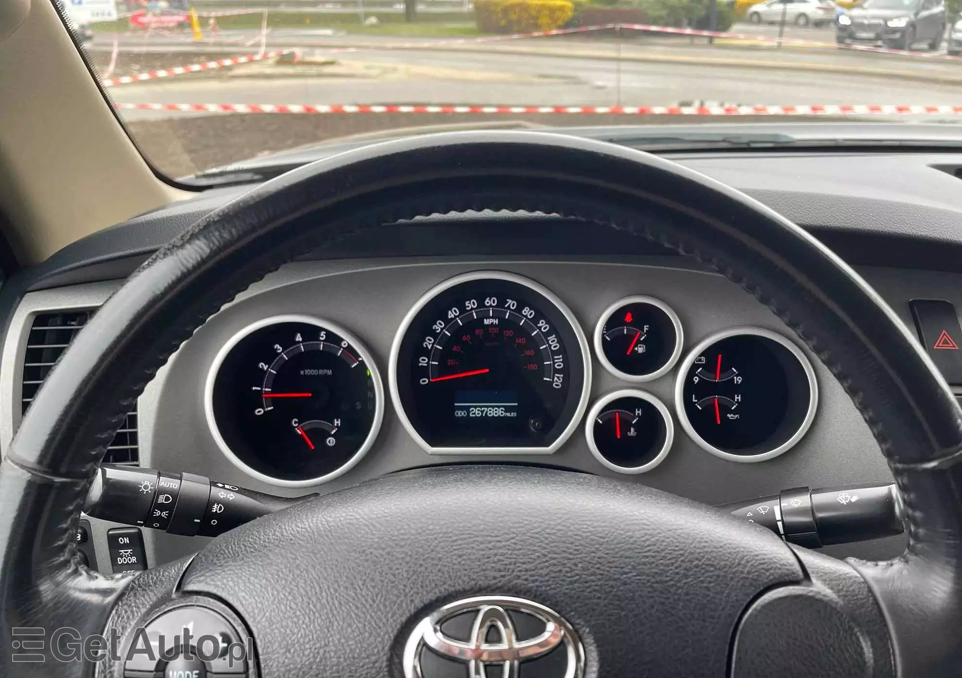 TOYOTA Tundra 5.7 4x4 Double Cab Limited