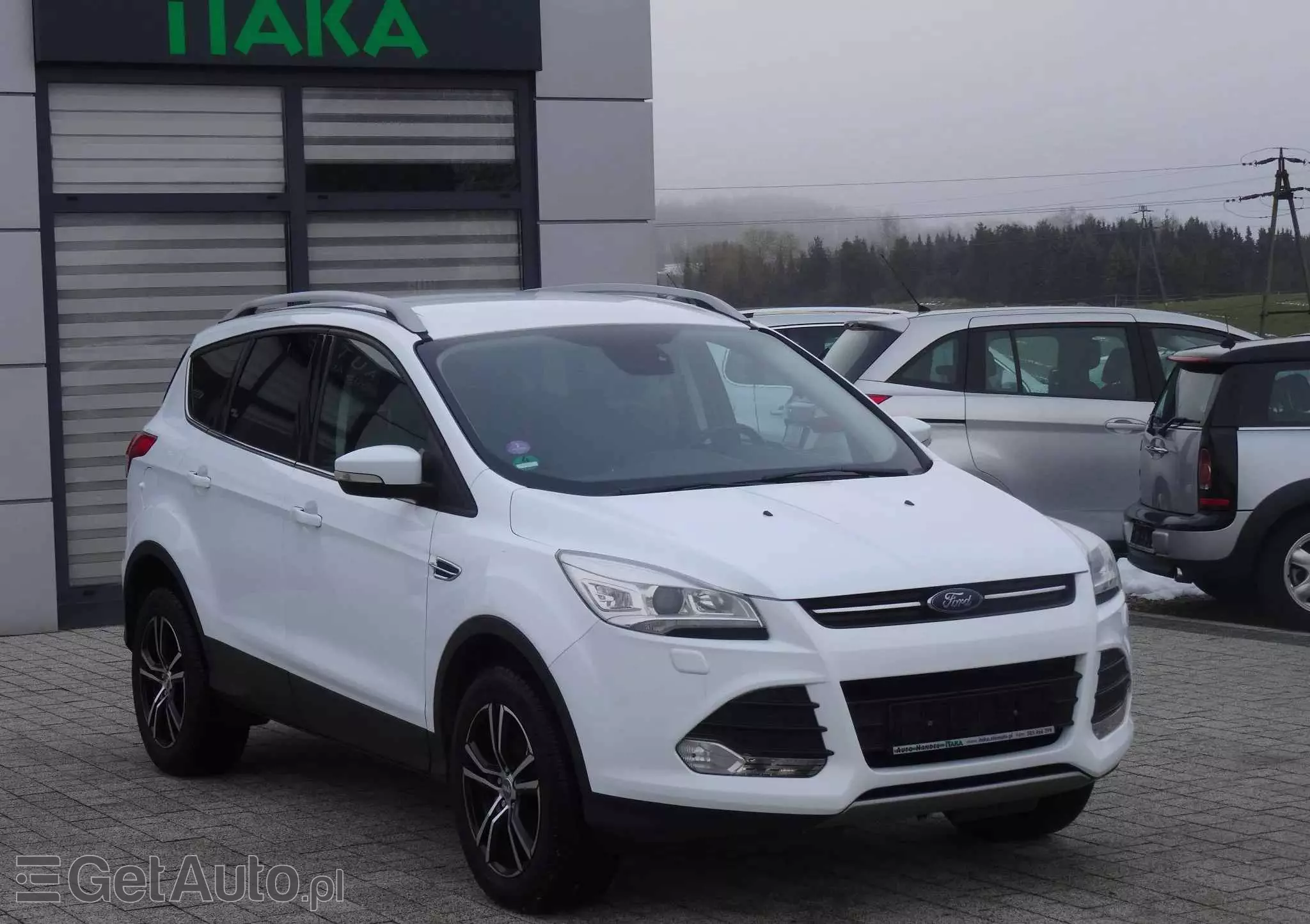 FORD Kuga 1.5 EcoBoost 2x4 Black & Silver