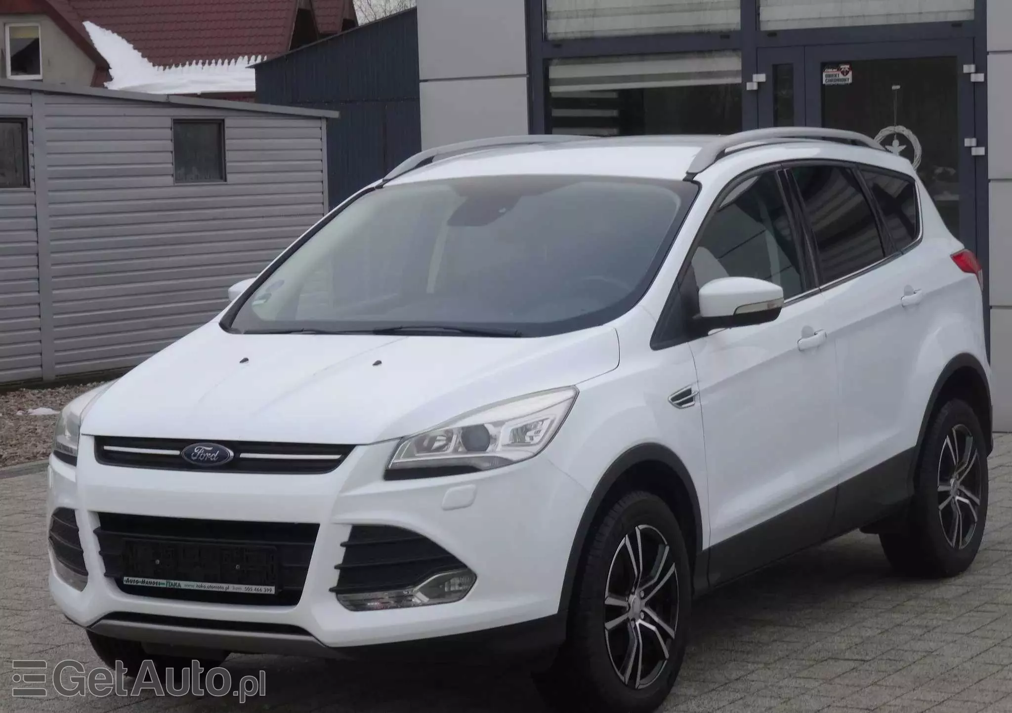FORD Kuga 1.5 EcoBoost 2x4 Black & Silver