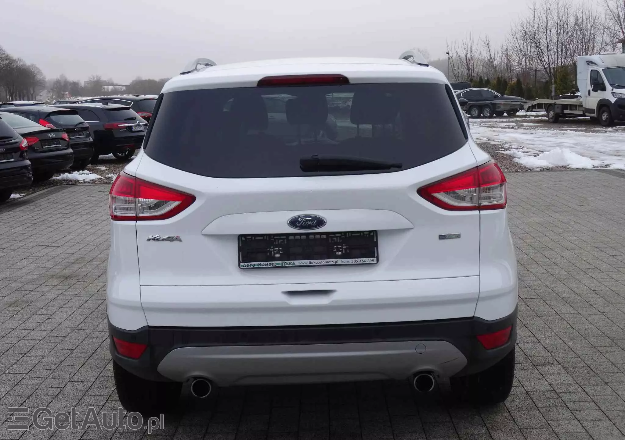 FORD Kuga 1.5 EcoBoost 2x4 Black & Silver