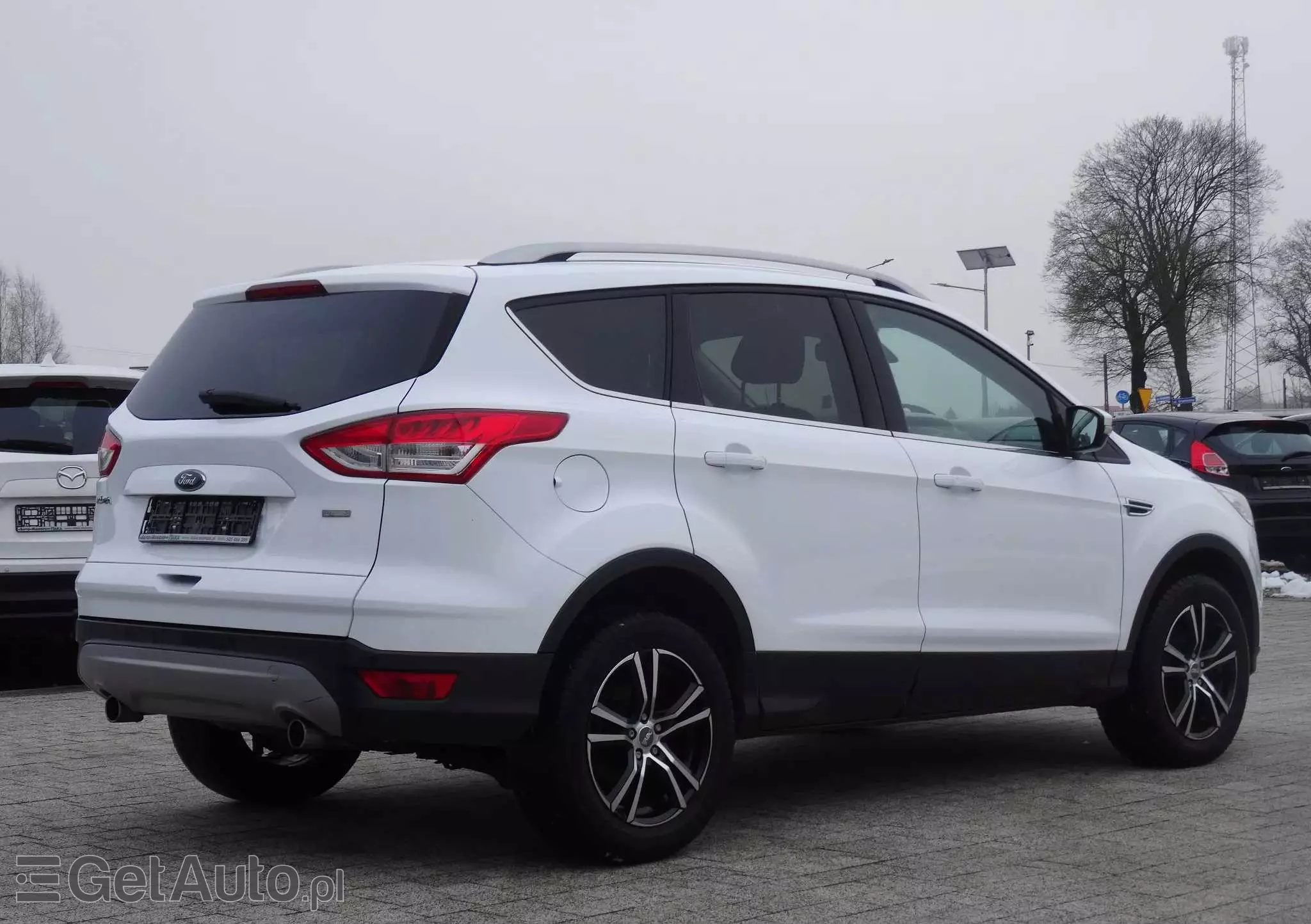 FORD Kuga 1.5 EcoBoost 2x4 Black & Silver