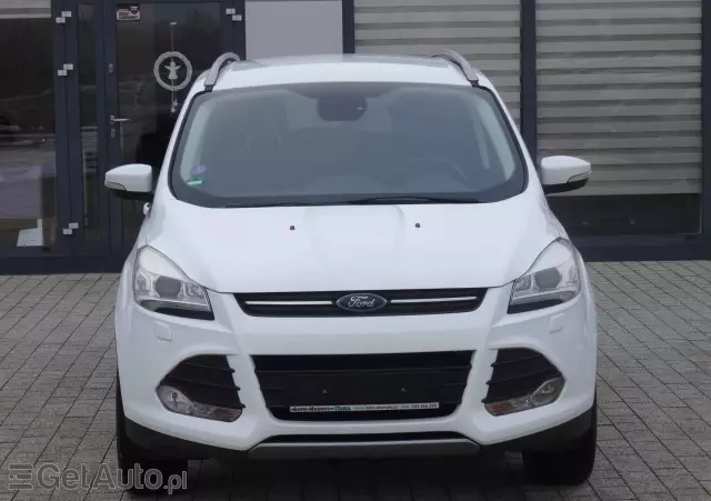 FORD Kuga 1.5 EcoBoost 2x4 Black & Silver