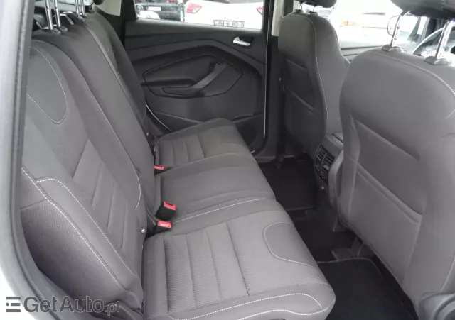 FORD Kuga 1.5 EcoBoost 2x4 Black & Silver