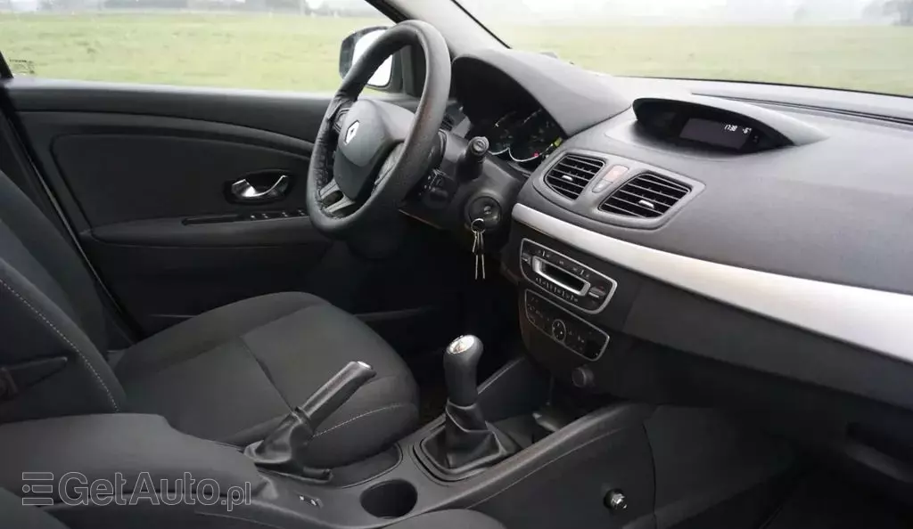 RENAULT Fluence 