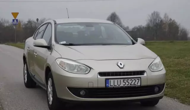 RENAULT Fluence 