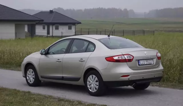 RENAULT Fluence 