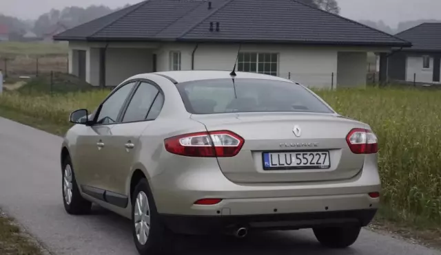 RENAULT Fluence 