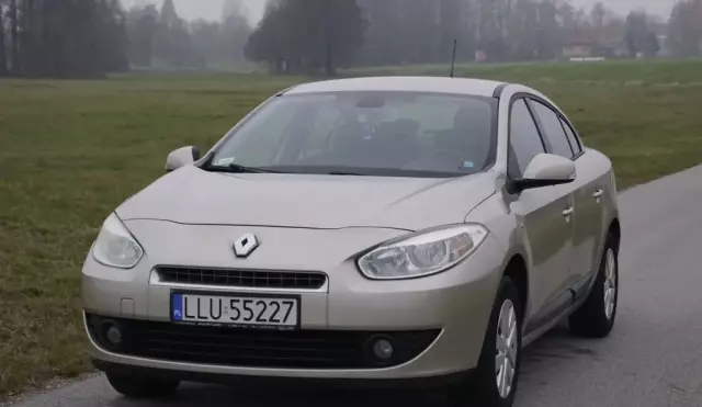 RENAULT Fluence 