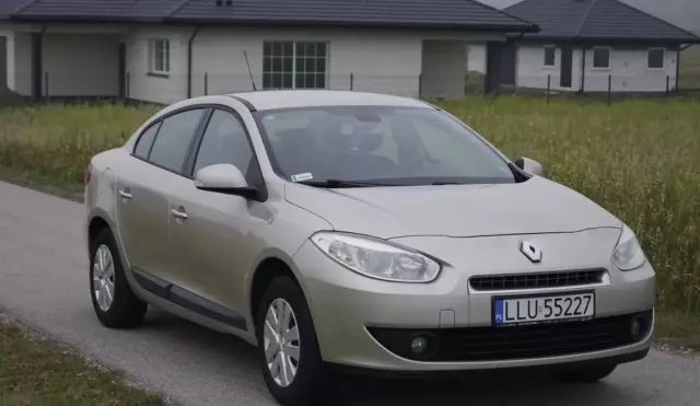 RENAULT Fluence 