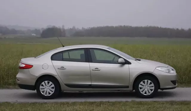 RENAULT Fluence 