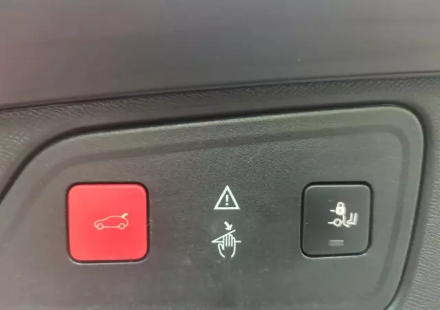 PEUGEOT 3008 BlueHDi 180 Stop & Start EAT6 GT