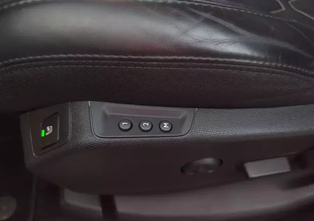 PEUGEOT 3008 BlueHDi 180 Stop & Start EAT6 GT