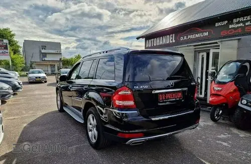 MERCEDES-BENZ GL 