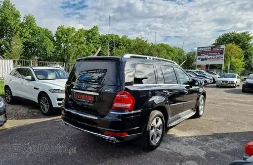 MERCEDES-BENZ GL 