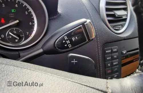 MERCEDES-BENZ GL 