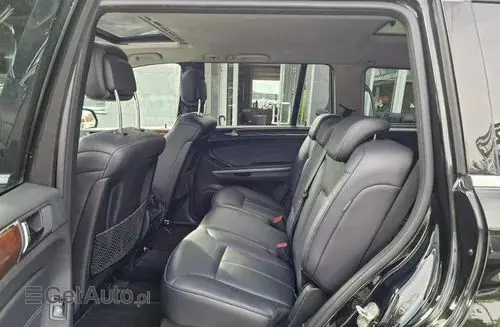 MERCEDES-BENZ GL 