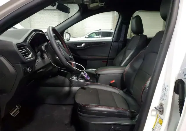 FORD Escape 2.0 EcoBoost AWD Titanium