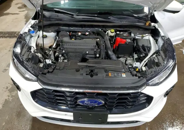 FORD Escape 2.0 EcoBoost AWD Titanium