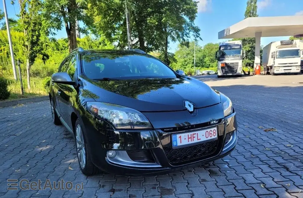 RENAULT Megane 