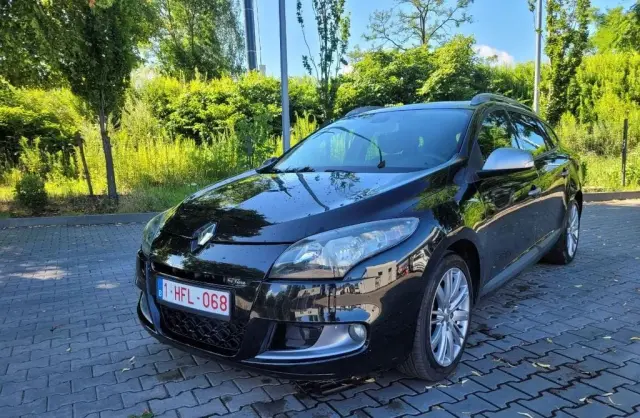 RENAULT Megane 