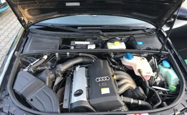 AUDI A4 