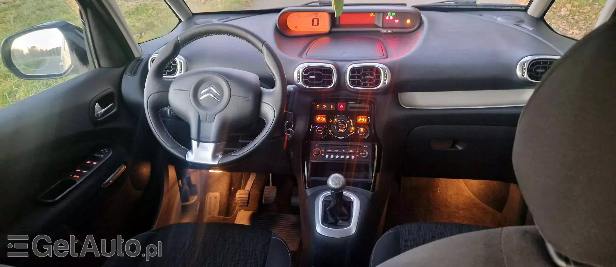 CITROËN C3 Picasso 1.4i Exclusive