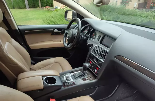 AUDI Q7 3.0 TDI V6 (245 KM) quattro DPF Tiptronic