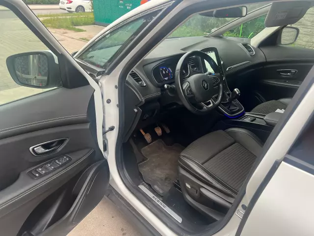 RENAULT Grand Scenic Intens Energy Tce 140