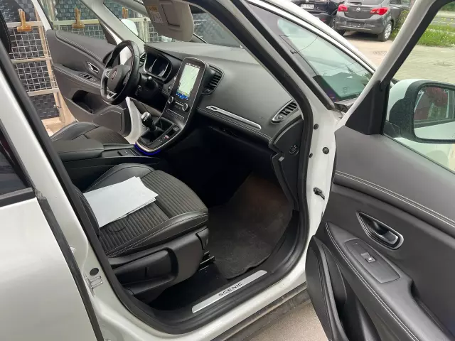 RENAULT Grand Scenic Intens Energy Tce 140