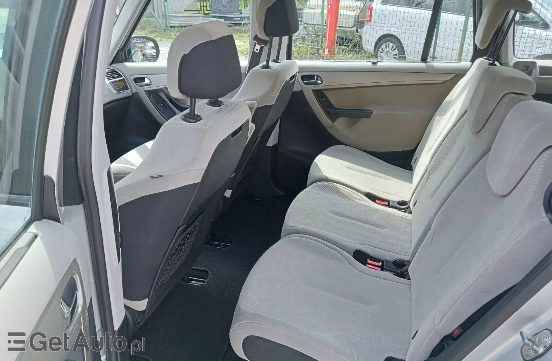 CITROEN C4 1.6 HDi (109 KM)