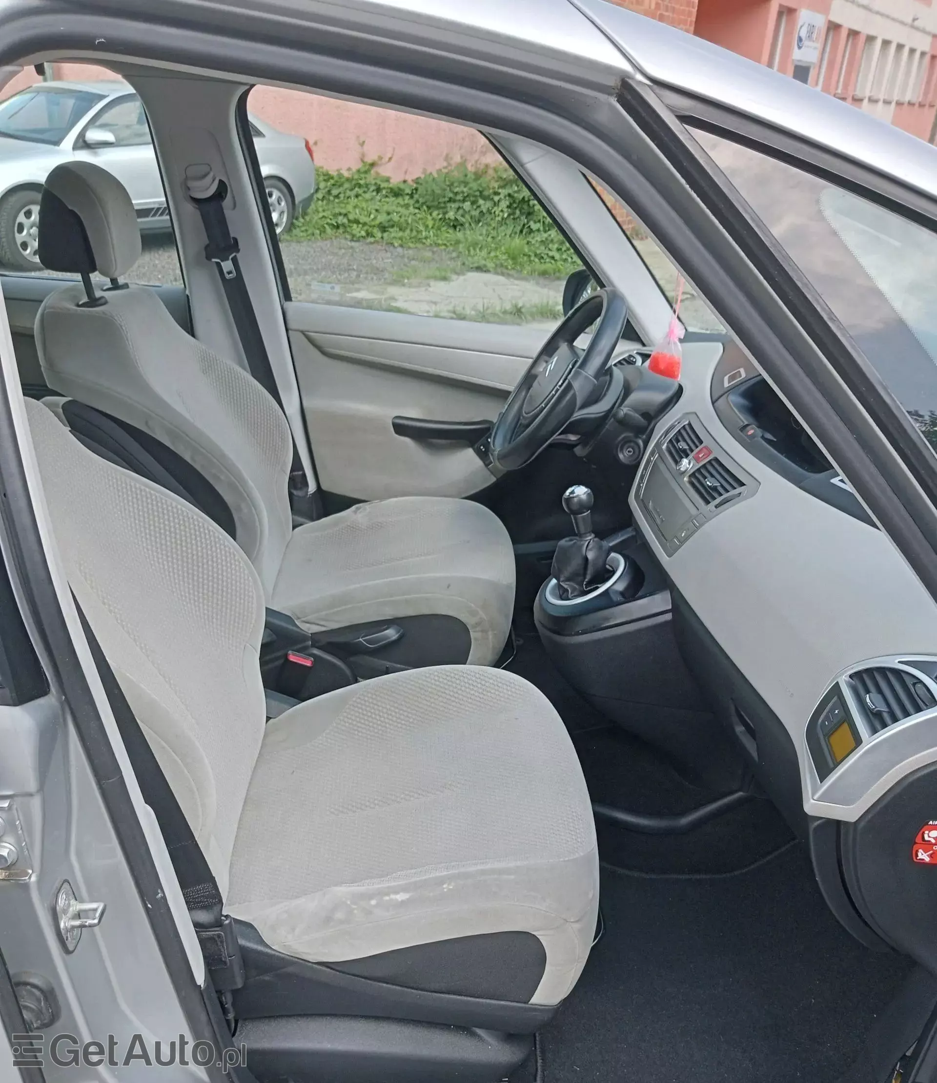 CITROEN C4 1.6 HDi (109 KM)