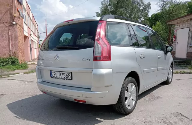 CITROEN C4 1.6 HDi (109 KM)