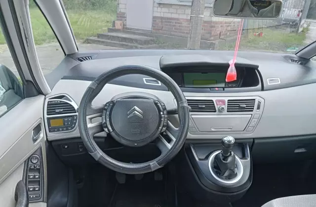 CITROEN C4 1.6 HDi (109 KM)